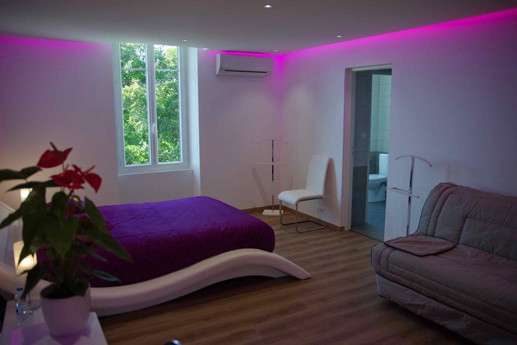 Bed and Breakfast Moulin Des Tours Барбаст Экстерьер фото